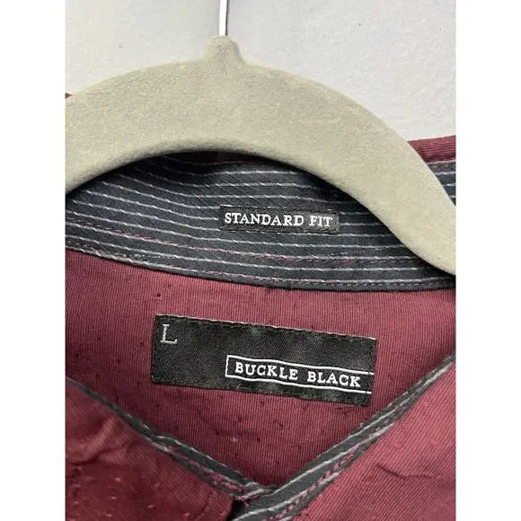 Buckle Black‎ Mens Shirt Large Button Up Burgundy Square buttons Standard Fit - Picture 3 of 6